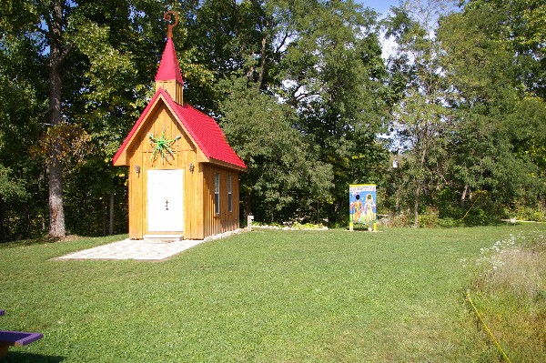 picture of a wedding chapel